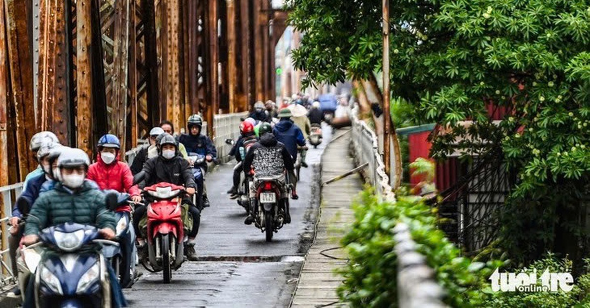 Hà Nội cấm xe đi qua cầu Long Biên trong 2 tháng để sửa chữa