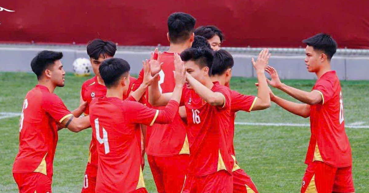HLV Đinh Hồng Vinh nói gì khi U23 Việt Nam hòa U23 Triều Tiên?