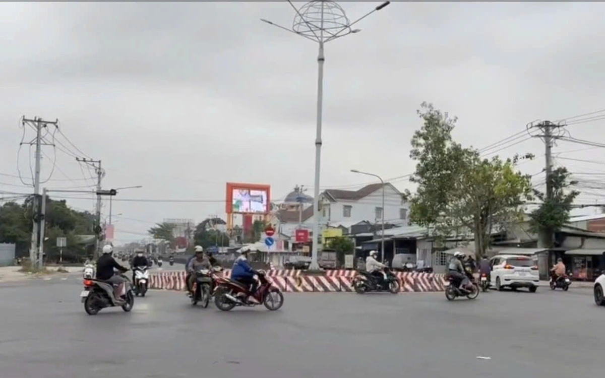 Kiến nghị mở rộng ‘vòng xoay điểm đen tai nạn giao thông’ ở Cần Thơ