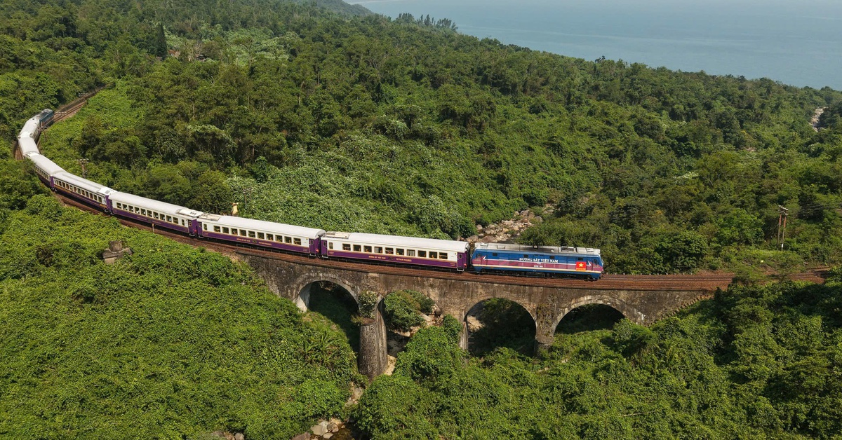 Diện mạo mới của đoàn tàu di sản nối Huế - Đà Nẵng có gì?