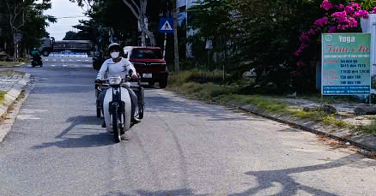 Hàng chục hộ dân đối mặt nguy cơ nộp tiền đất gấp 6 lần: Phường trả lời gì?