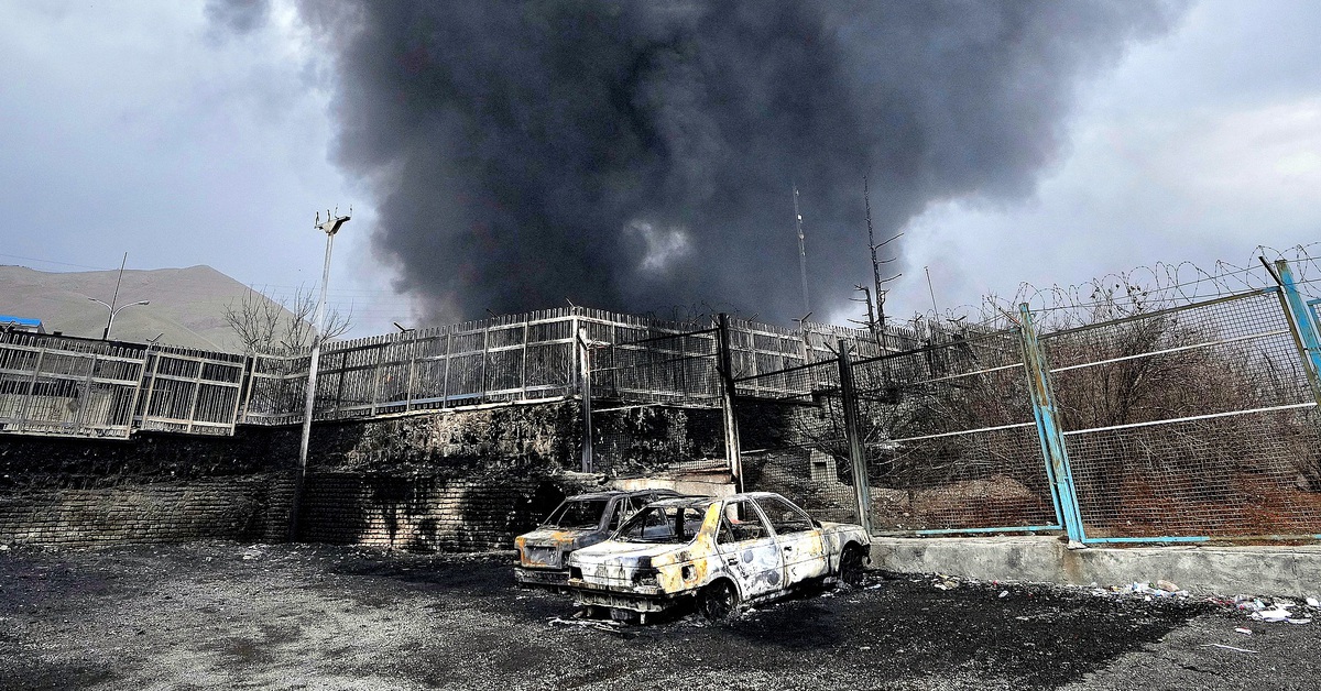 Báo Mỹ: Iran quan tâm đàm phán nhưng chưa từng yêu cầu Mỹ dừng tấn công hạ tầng năng lượng