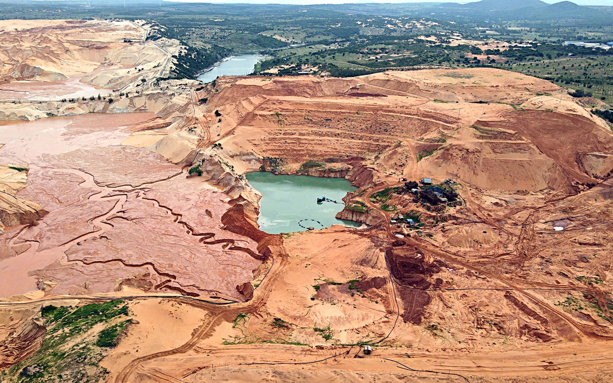 Những chiêu trò khai thác quặng titan trái phép trị giá cả ngàn tỉ