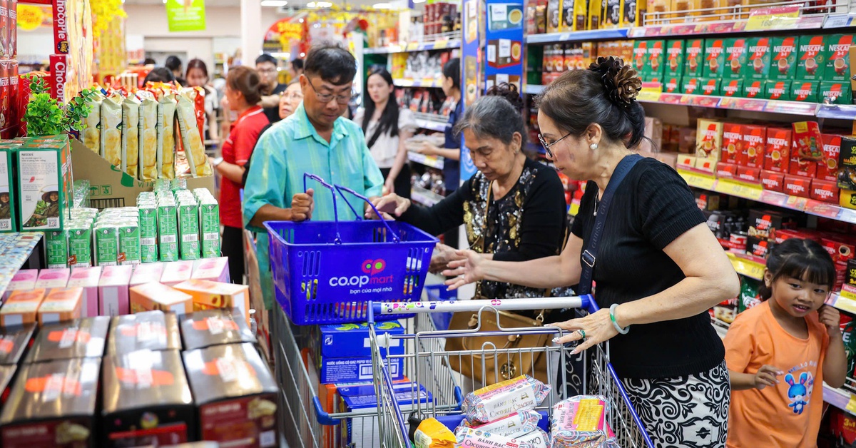 Nỗ lực giữ giá từ đầu nguồn, tiếp sức người tiêu dùng