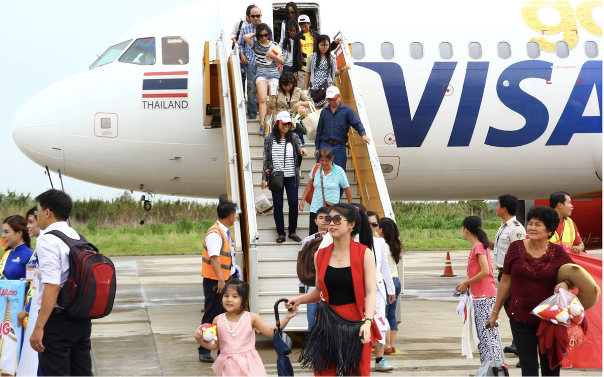 Từ 1-4, dừng khai thác đường bay Hải Phòng - Cần Thơ