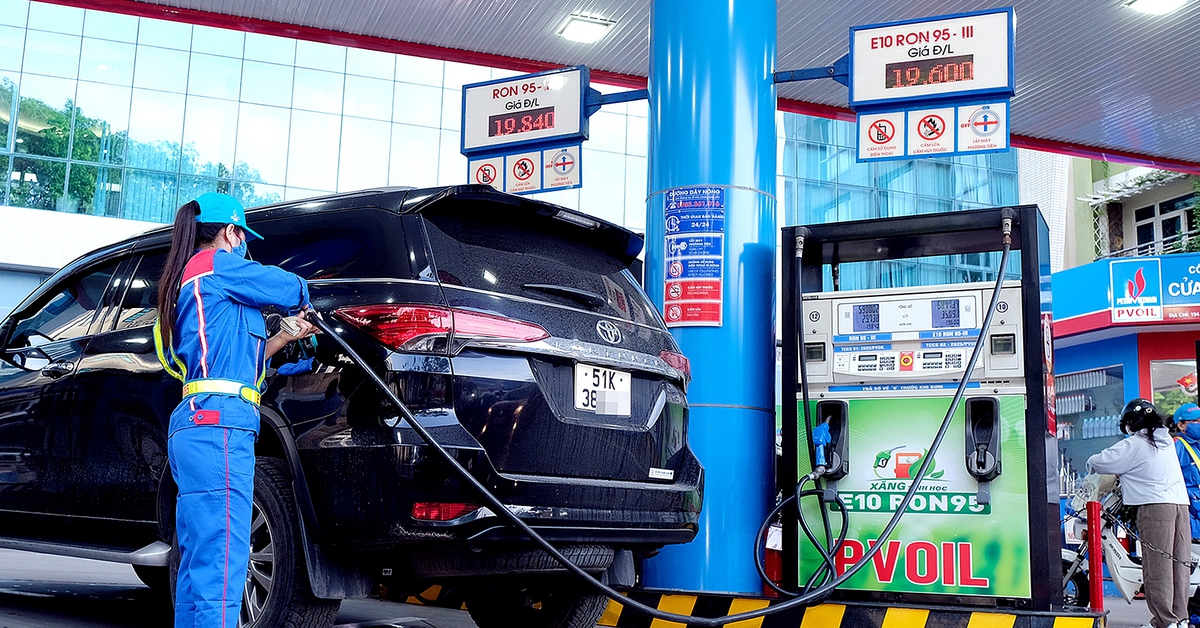 Triển khai sớm xăng sinh học E10RON95: Giảm áp lực nguồn cung và hạ nhiệt giá xăng dầu