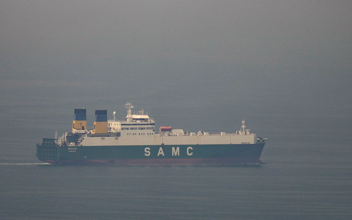 Iran cho phép thêm 20 tàu Pakistan đi qua eo biển Hormuz