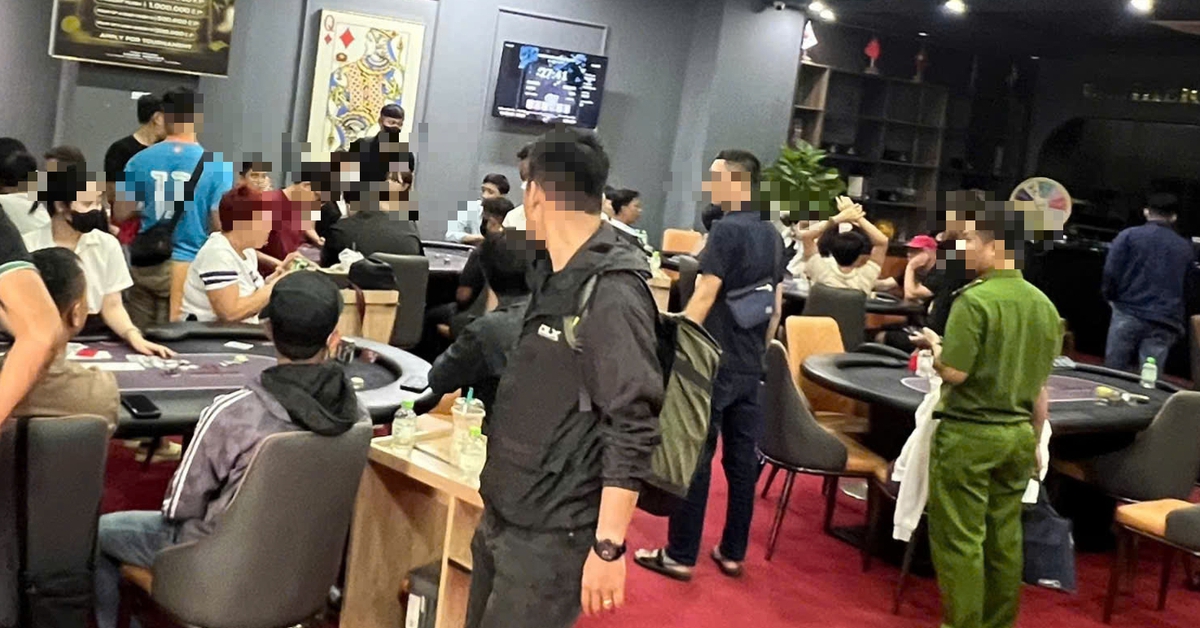 Đà Nẵng: Bắt chủ nhiệm câu lạc bộ tổ chức giải Poker trái phép trong khách sạn