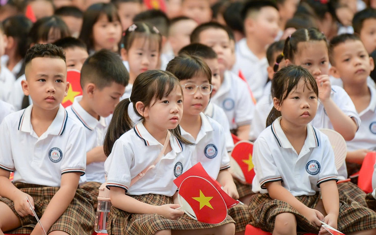 Giảm trừ chi y tế, giáo dục khi tính thuế: Cần 'rộng tay' hơn