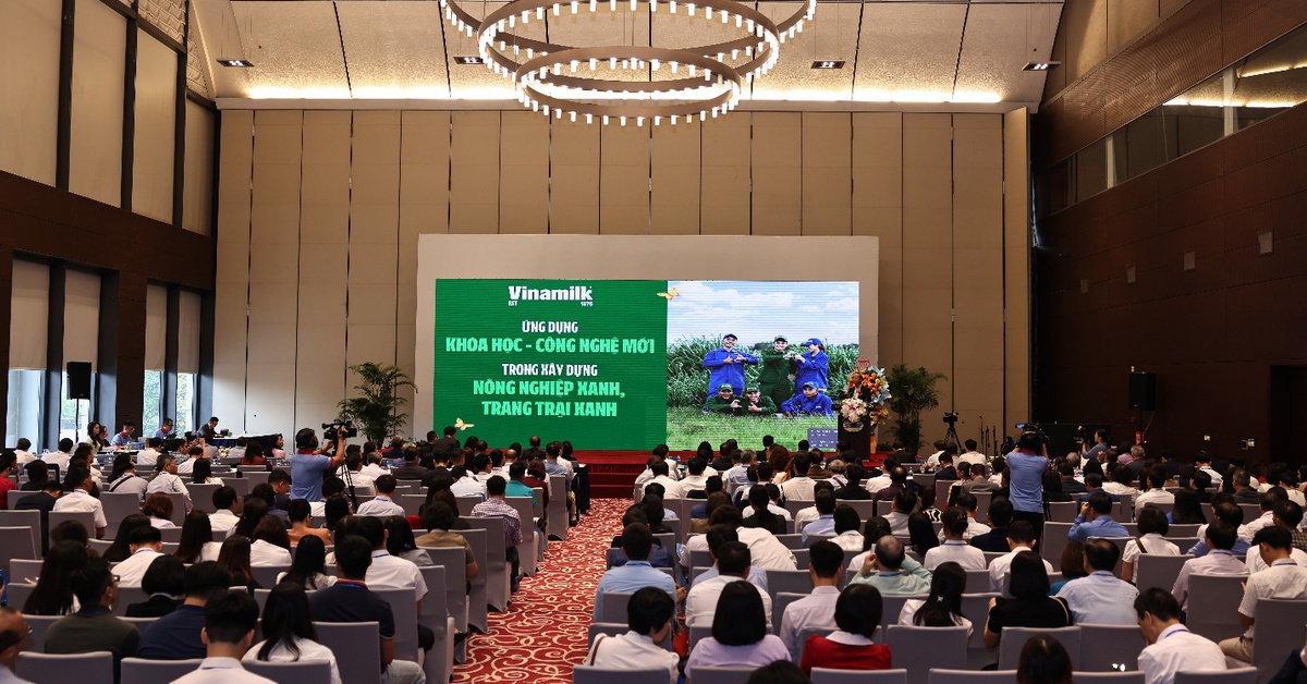 Vinamilk: Tạo giá trị với chuyển đổi xanh