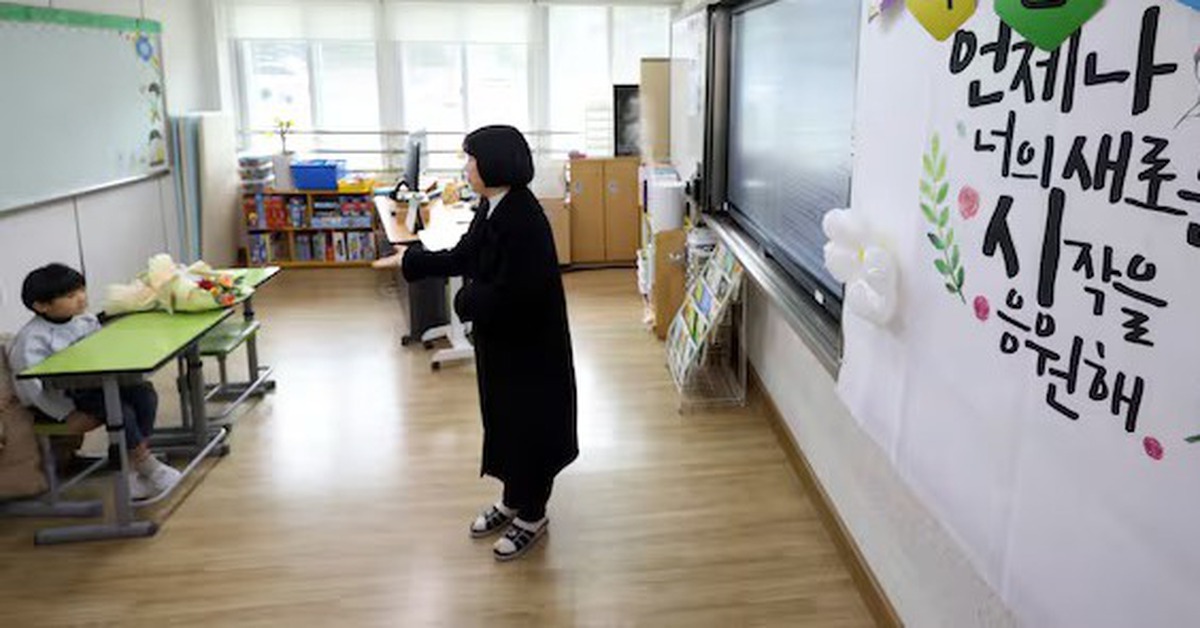 'Lễ khai giảng đơn độc' ở Hàn Quốc, 210 trường không có học sinh lớp 1