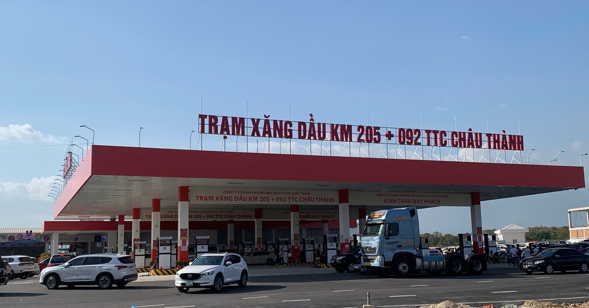 Vụ đứt gãy xăng dầu trên cao tốc Long Thành - Dầu Giây: Châu Thành tiếp tục kiến nghị được bán xăng