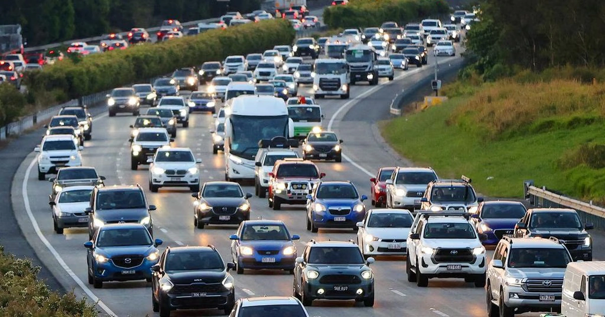 'Xe cá nhân có thể ảnh hưởng tới cả an ninh quốc gia, đường phố sẽ tê liệt nếu không dùng xe điện'