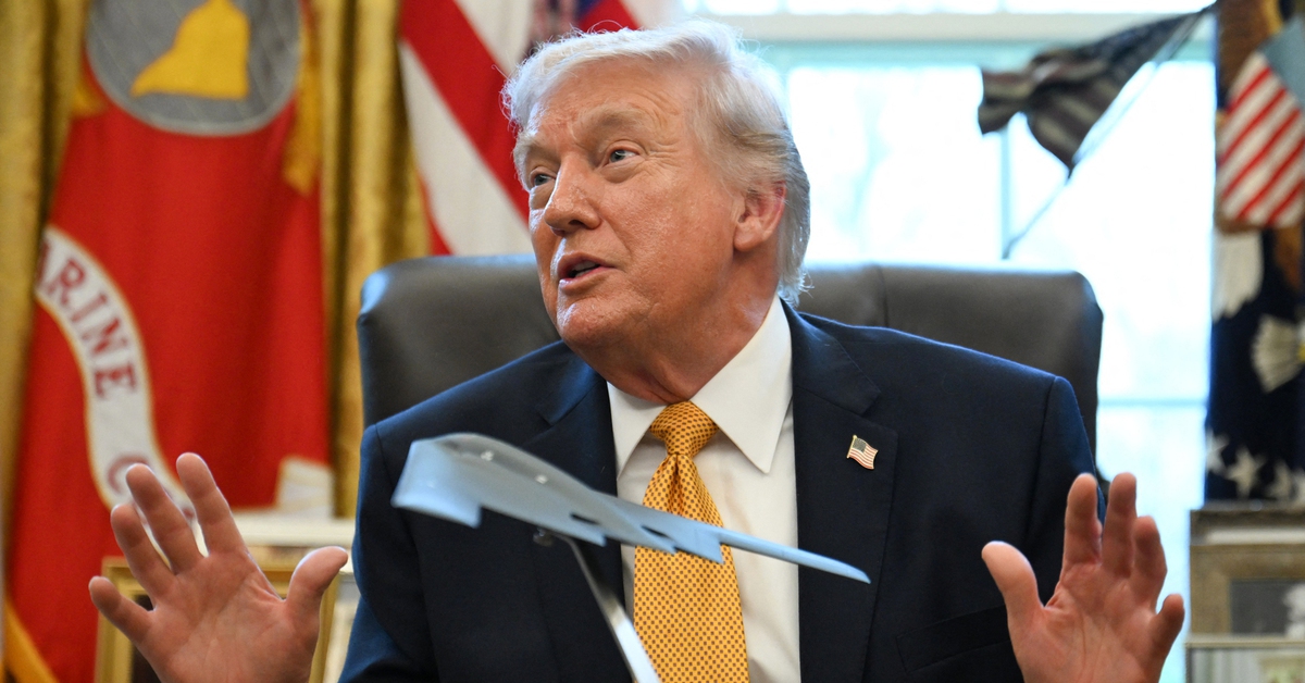 Trung Đông sáng 31-3: Ông Trump muốn các nước phụ trả chiến phí; Tàu dầu Kuwait trúng tên lửa Iran