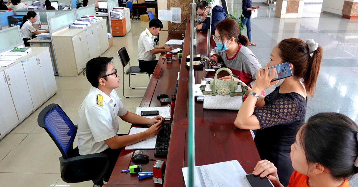 Giảm trừ học phí, viện phí: Chính sách phải sao cho dễ thực hiện