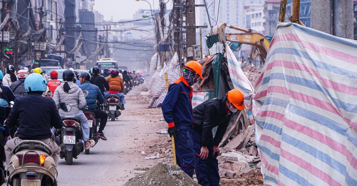 Hà Nội bỏ lệnh cấm ô tô đi vào đường La Thành, có thể lưu thông 2 chiều