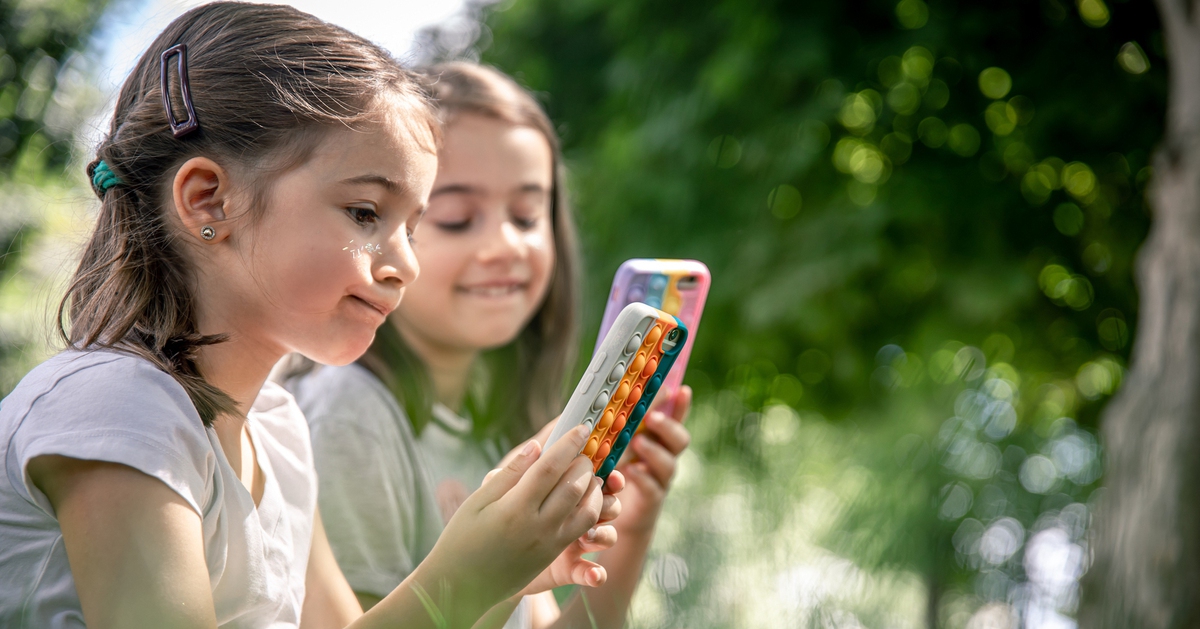 Úc điều tra loạt "ông lớn" mạng xã hội vì để trẻ dưới 16 tuổi truy cập