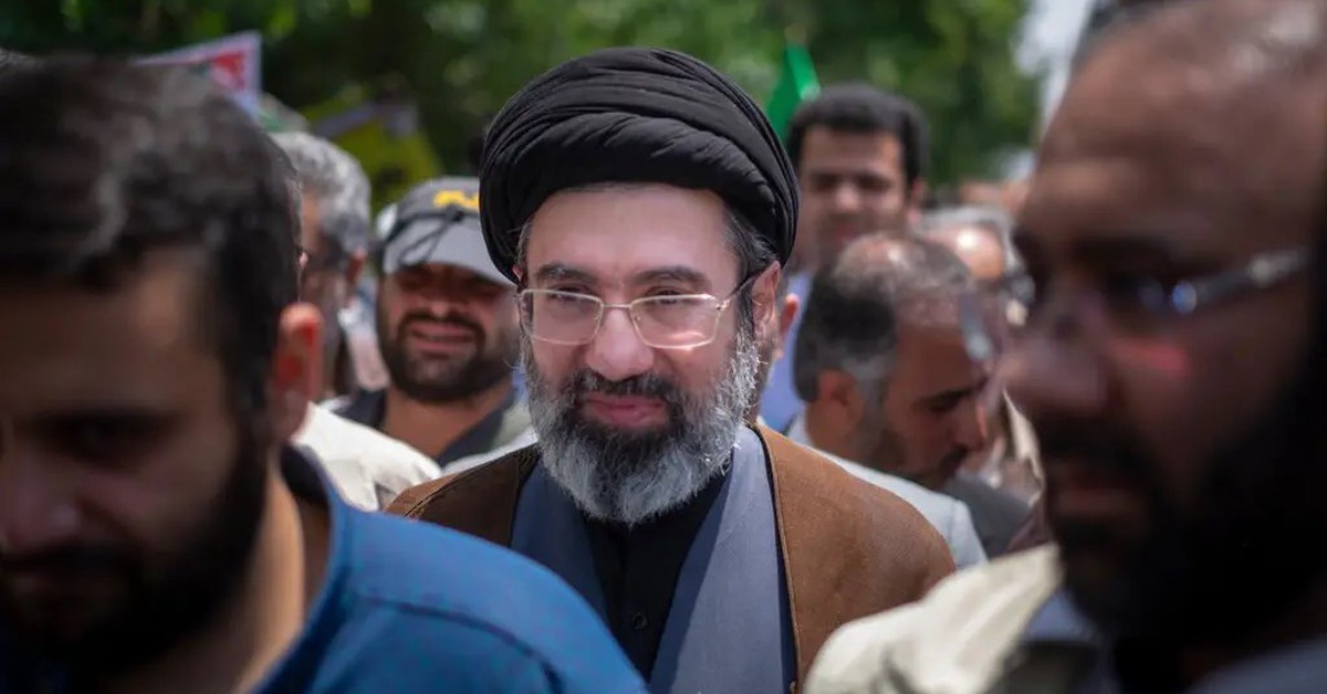 Con trai ông Khamenei trở thành ứng viên hàng đầu kế nhiệm cha