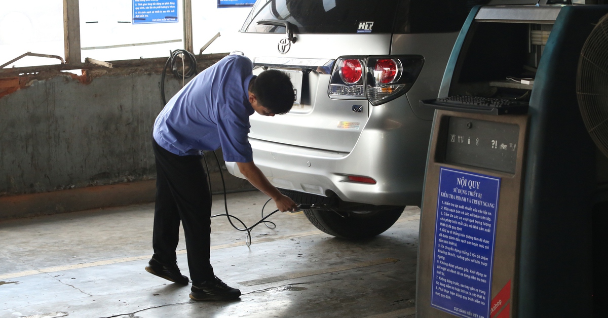 Kiểm tra khí thải theo quy định mới: Phần mềm, đường truyền đã thông suốt