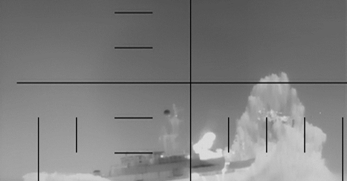 Bộ trưởng Chiến tranh Mỹ: Tàu chiến Iran chìm ngoài khơi Sri Lanka do tàu ngầm Mỹ tấn công