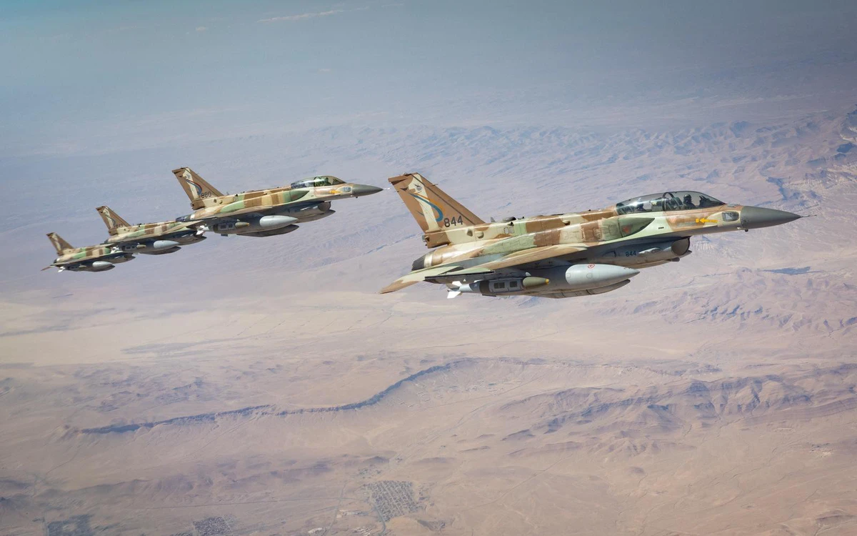 Hezbollah thề tử chiến với Mỹ và Israel; Iran trấn an láng giềng