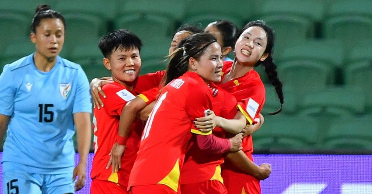 Tuyển nữ Việt Nam - Ấn Độ: 2-1: Khởi đầu chật vật!