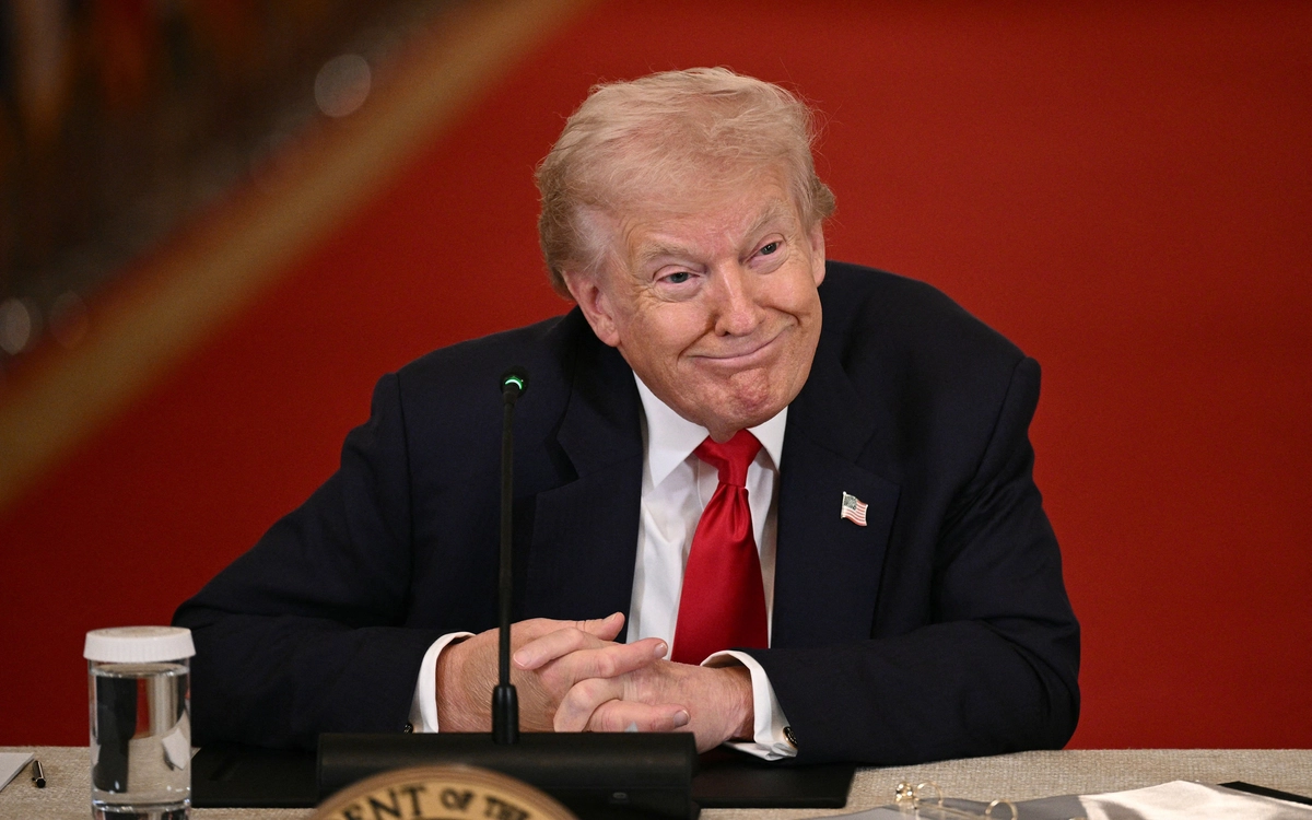 Tổng thống Trump tuyên bố Cuba là mục tiêu tiếp theo