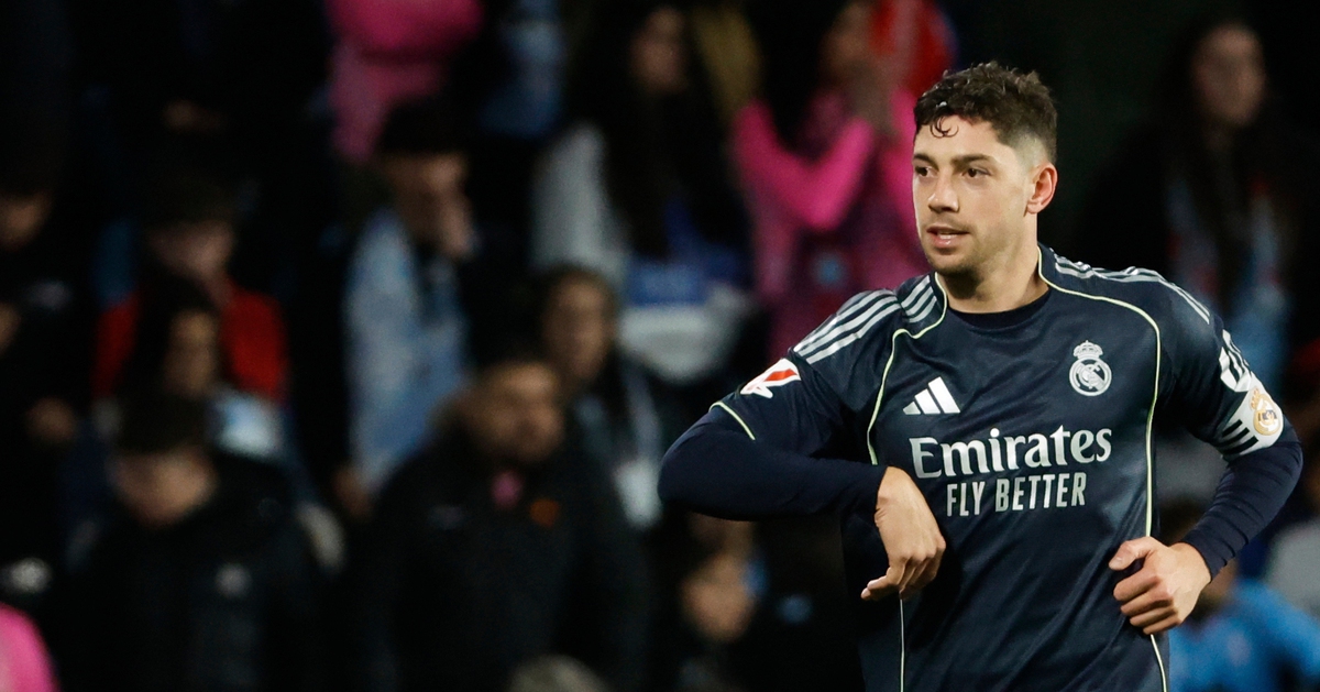 Thắng nghẹt thở Celta Vigo, Real Madrid còn kém Barca 1 điểm