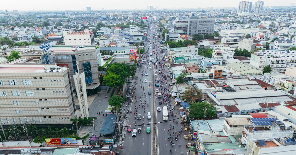Quốc lộ 13 từ Bình Triệu đến ranh Bình Dương cũ mở rộng 14 làn xe, dự kiến thông xe năm 2028