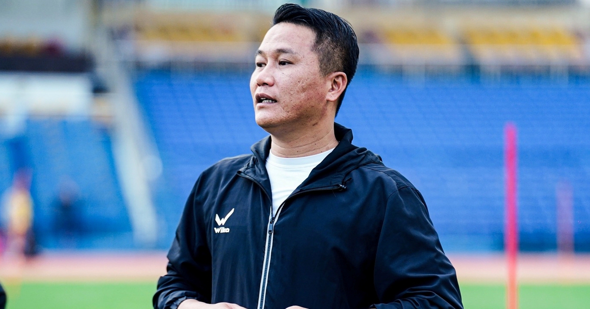 HLV Mai Xuân Hợp chê trọng tài thiếu công tâm với Thanh Hóa