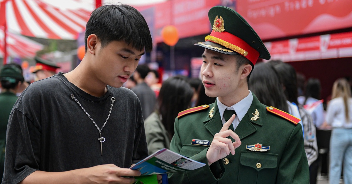 Bộ Quốc phòng công bố hơn 5.400 chỉ tiêu tuyển sinh vào 23 trường quân đội