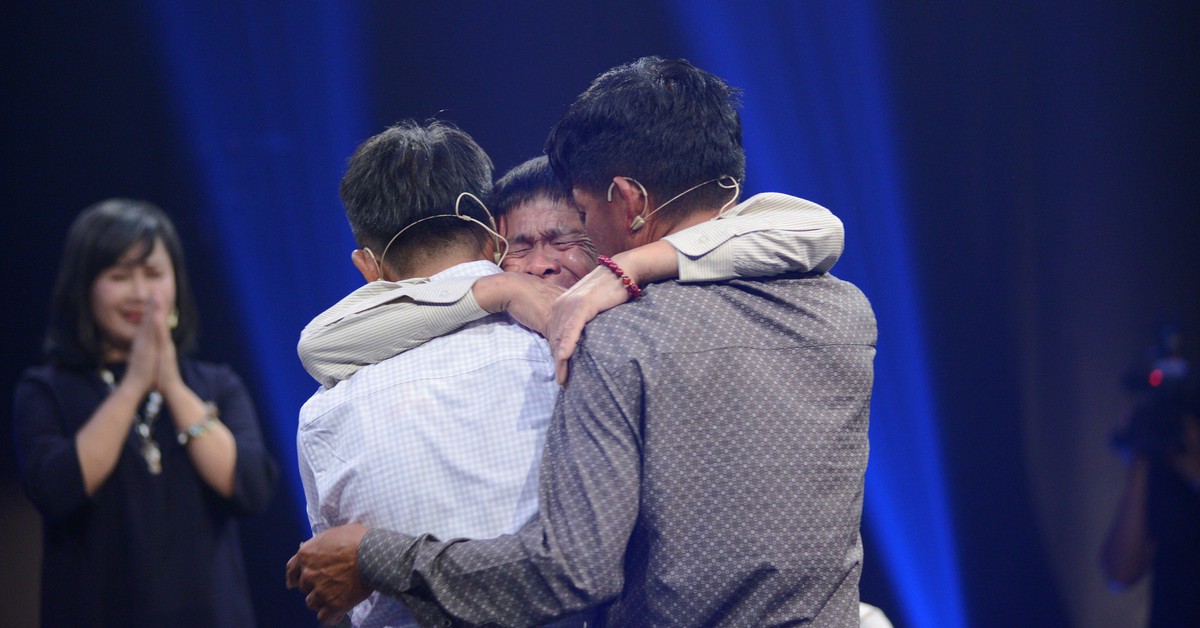 Như chưa hề có cuộc chia ly: Chỉ nhớ sai tên cây cầu mà phải mang tiếng 'mất gốc' mấy chục năm