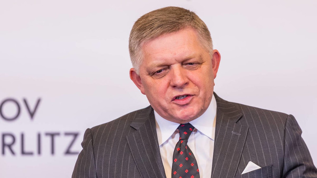 Sau Hungary, thêm một nước EU sẵn sàng chặn khoản vay 90 tỉ USD cho Ukraine