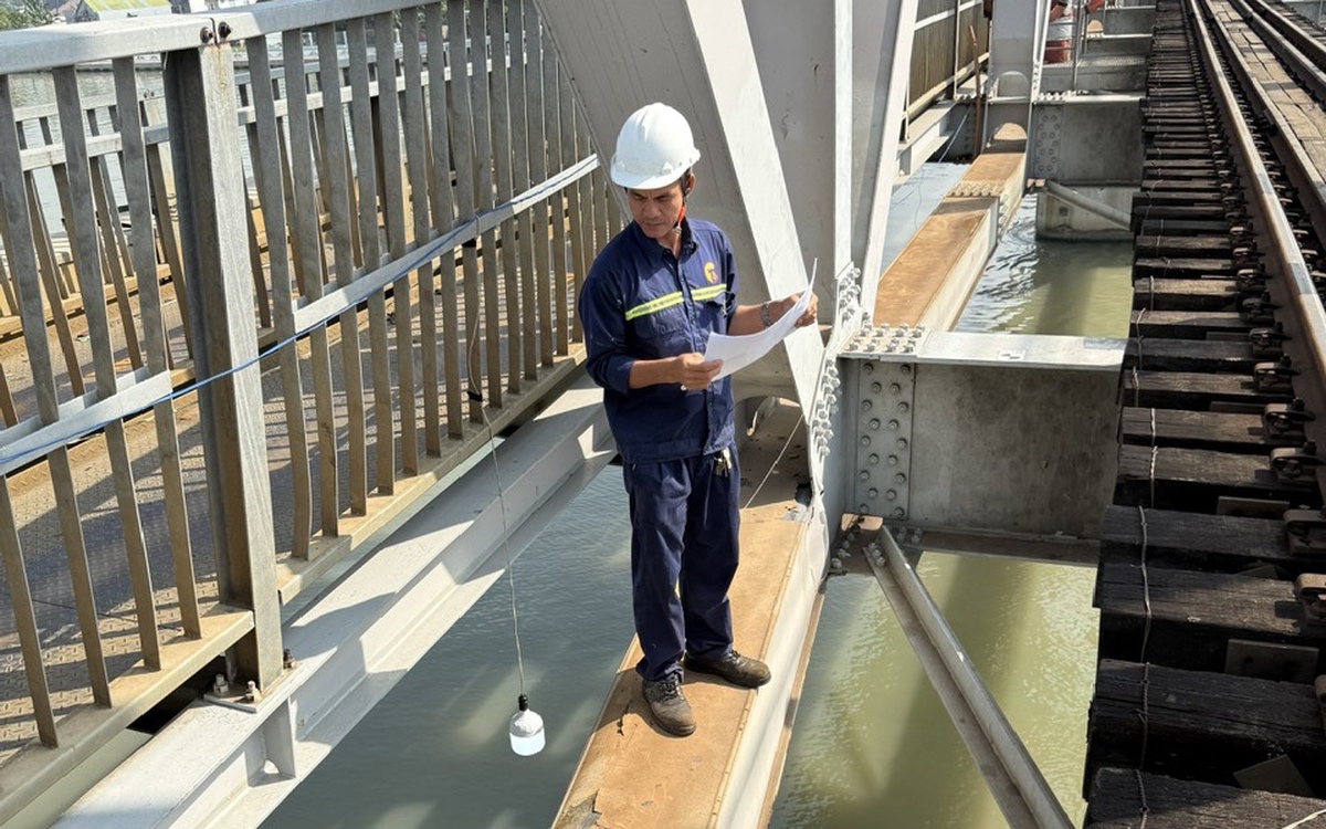 Thứ trưởng Bộ Xây dựng: Vụ cầu Ghềnh thiệt hại rất lớn, đề nghị khởi tố vụ án