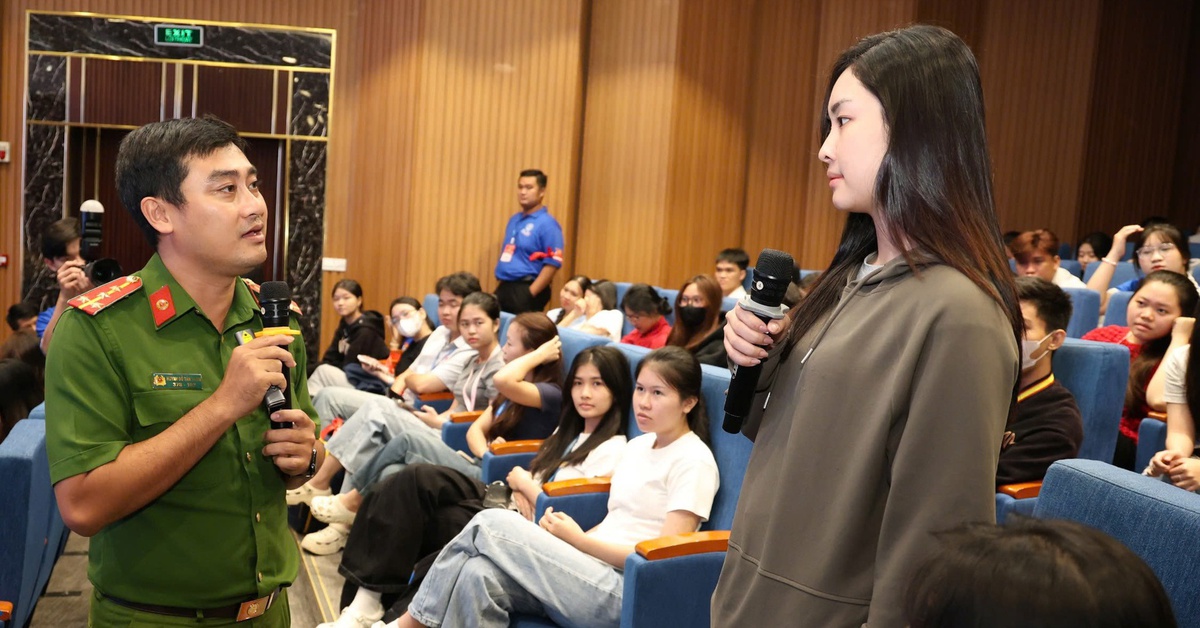 Lừa đảo trực tuyến: Giới trẻ dễ sa bẫy, bị tội phạm lợi dụng vì 'tâm lý mong manh'