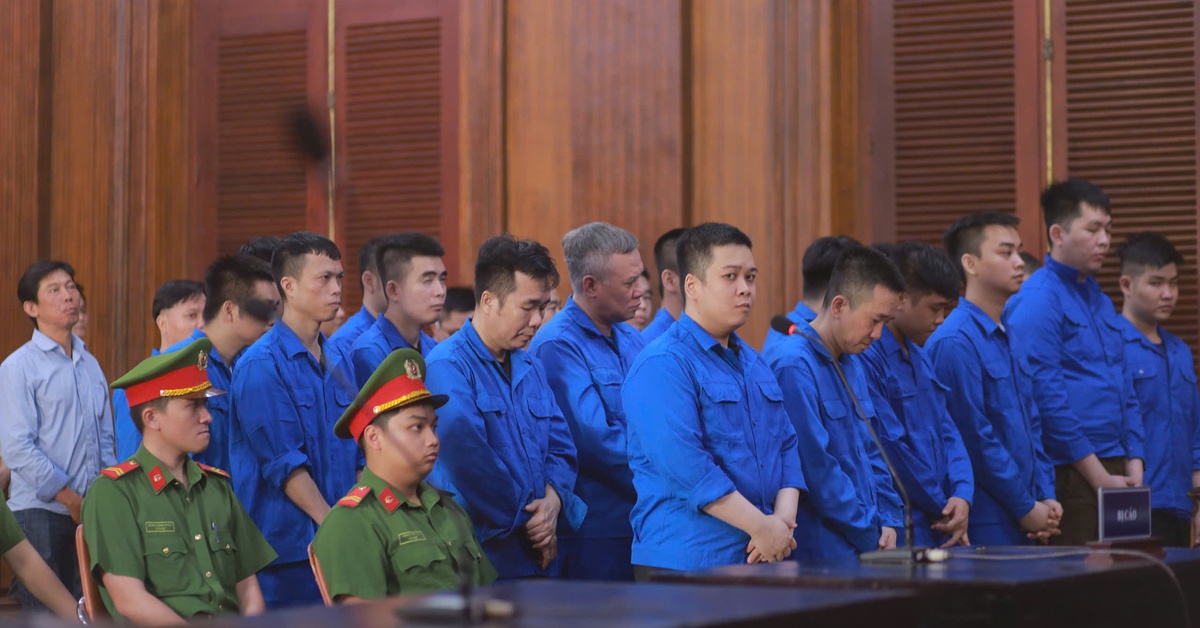 Xét xử thành viên nhóm kín 'Phế liệu chiến tranh' trộm súng của bảo tàng đi bán