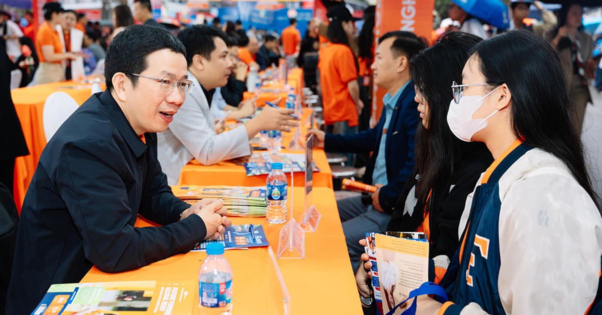 Trường Đại học FPT mang nhiều trải nghiệm đến Ngày hội Tư vấn tuyển sinh
