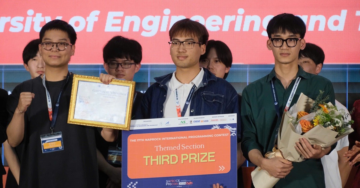 Nhóm sinh viên Việt Nam giành giải ba cuộc thi lập trình quốc tế NAPROCK Procon 2026