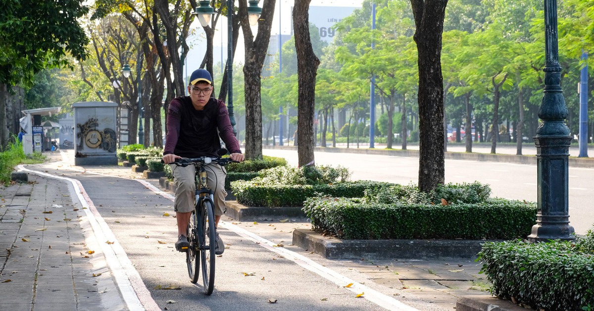 TP.HCM rà đất trống làm bãi đậu xe, mở thêm làn riêng cho xe đạp dọc kênh Nhiêu Lộc, Tàu Hũ