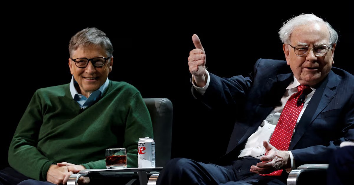 Tỉ phú Warren Buffett từ chối tiếp tục quyên góp cho Quỹ Gates sau bê bối Epstein