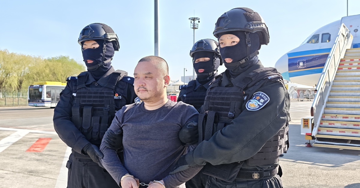 Trung Quốc dẫn độ thành viên chủ chốt trong băng nhóm tội phạm của Trần Chí về nước