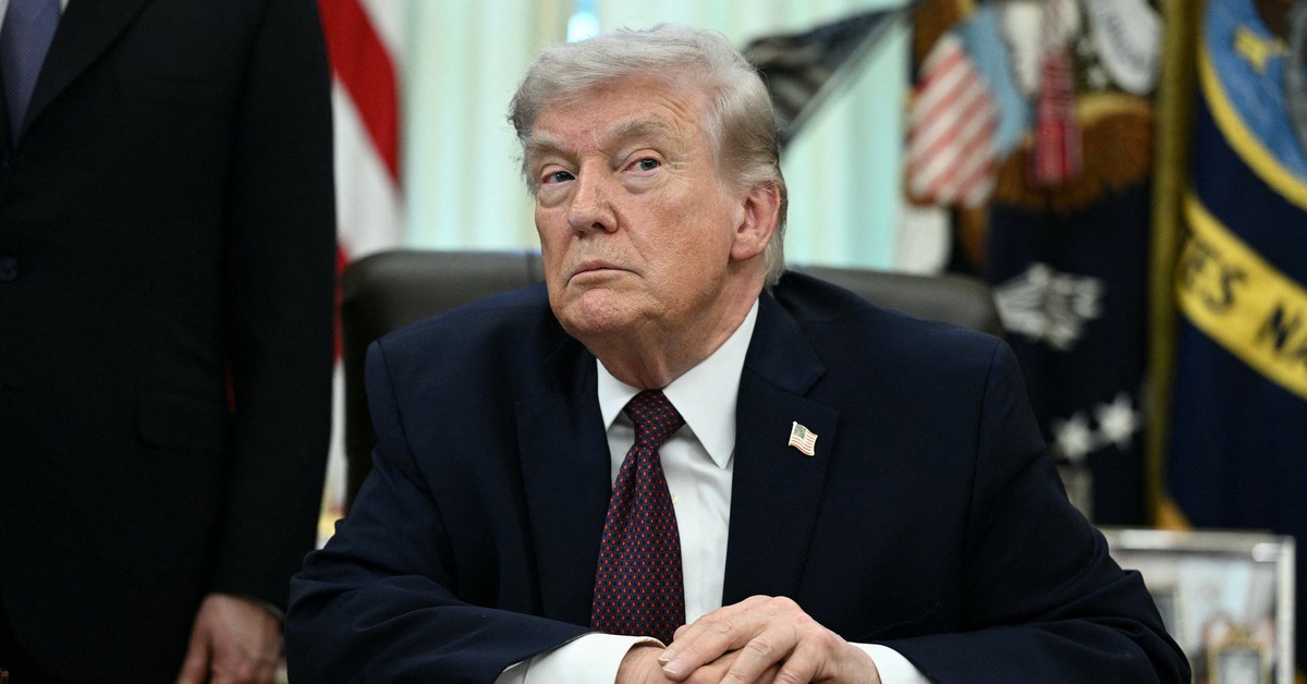 Ông Trump nói nghiêm túc cân nhắc việc rút Mỹ khỏi NATO