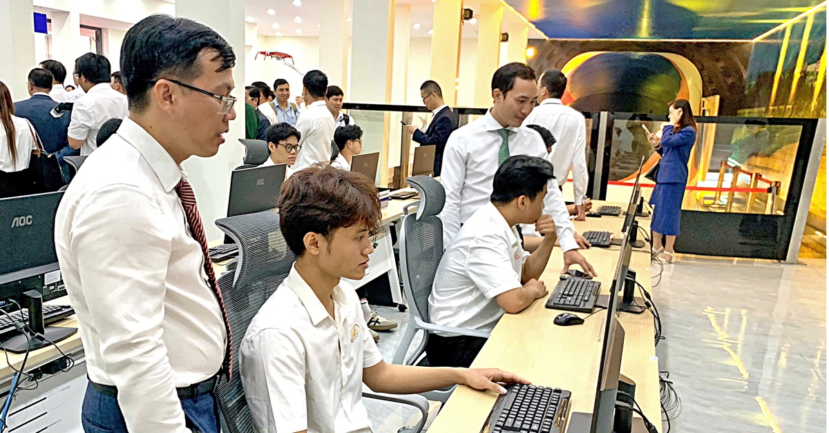 Tăng tốc đào tạo 70.000 nhân lực đường sắt