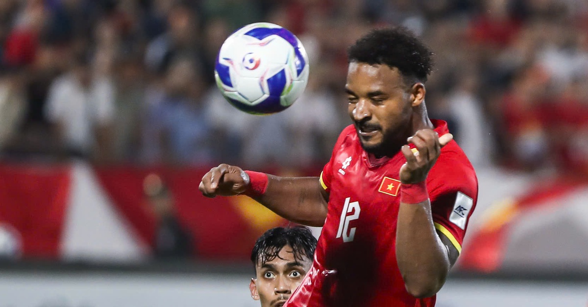 Người hâm mộ ngợi khen Xuân Son với 'khả năng không chiến là vũ khí bí mật giúp VN tạo nên bất ngờ'