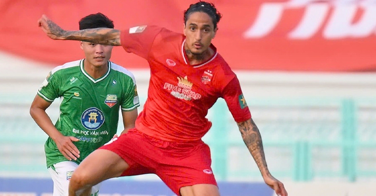 Cựu vương V-League Long An thua CLB trường đại học