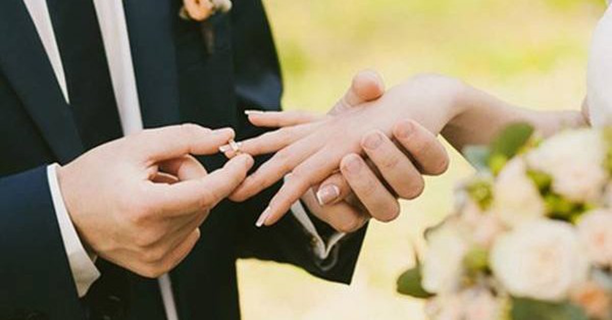 Quảng Ngãi hỗ trợ chi phí khám sức khỏe cho các cặp vợ chồng trước khi cưới