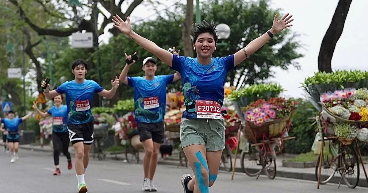 Hơn 10.000 VĐV tranh tài ở giải chạy Tay Ho Half Marathon 2026