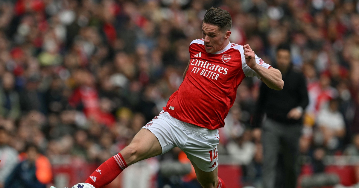 Tiền đạo Gyokeres đổ lỗi cho mặt sân sau khi Arsenal thua Bournemouth