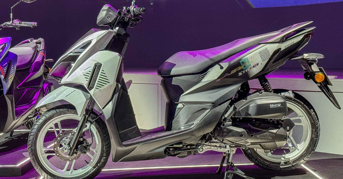 Honda Vario 125 2026 ra mắt bản 'đi bụi': Màu mới, ghi đông trần, đèn sáng hơn