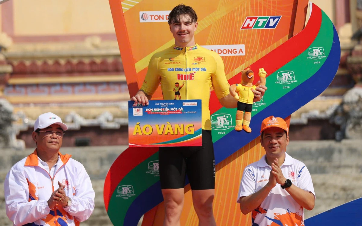 'Chuyên gia nước rút' Marchuk Dzianis giữ lại áo vàng, xanh Cúp truyền hình TP.HCM